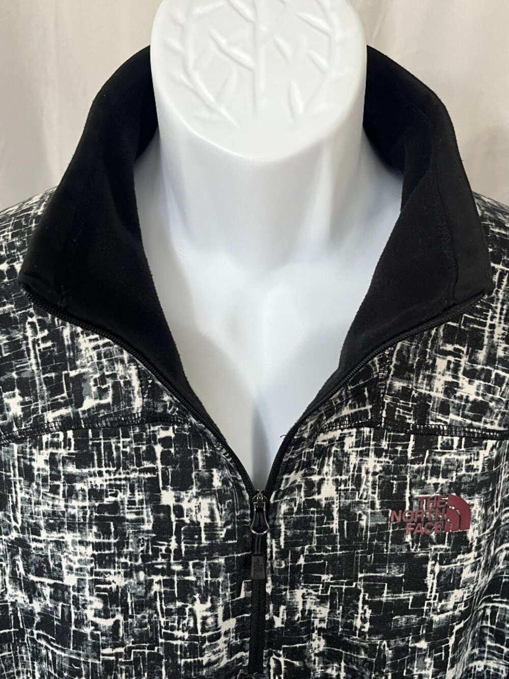 🏔️ The North Face Men’s 1/2 Zip Pullover Jacket L Black White Performance 🏔️